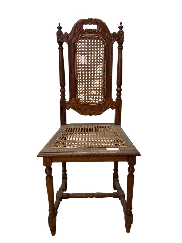 Antieke Mechelse stoel